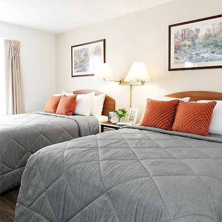 Intown Suites Extended Stay San Antonio Tx - Airport Buitenkant foto