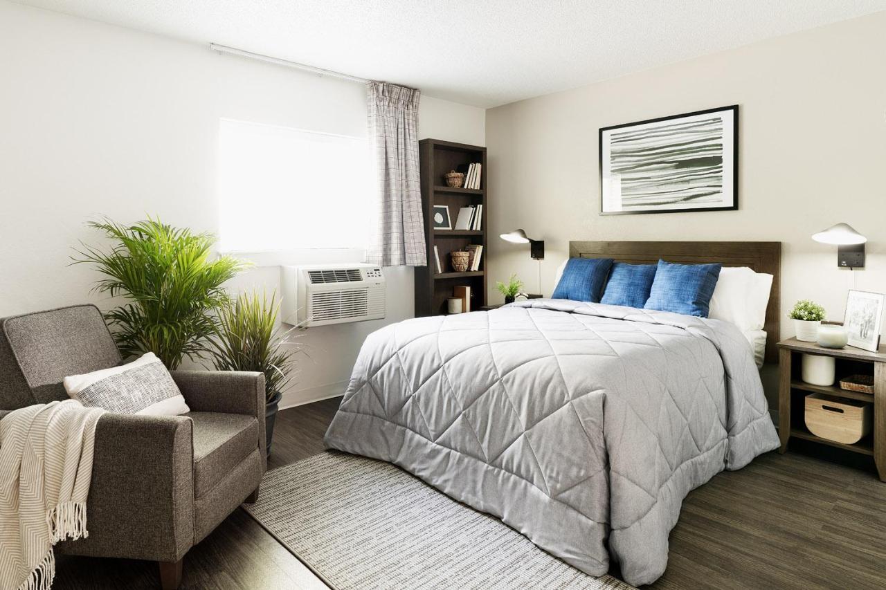 Intown Suites Extended Stay San Antonio Tx - Airport Buitenkant foto